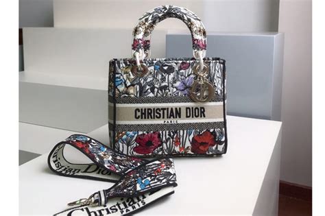 christian dior spec|what inspired christian dior.